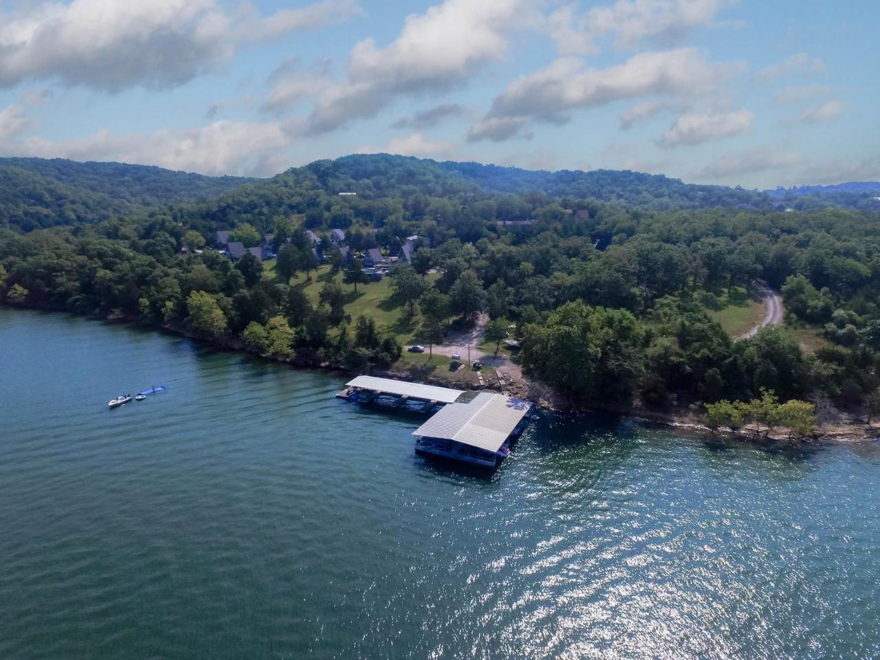 Alpine Lodge Resort Indian Point Bagian luar foto