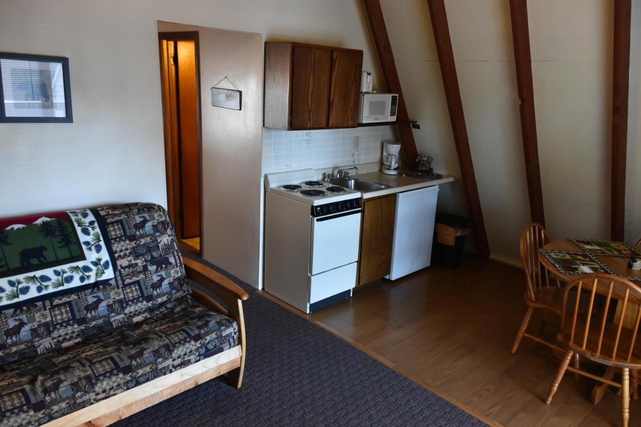 Alpine Lodge Resort Indian Point Bagian luar foto